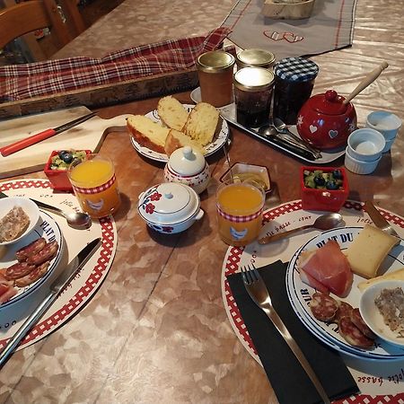 Le Chalet Des 3 Ours Neuvecelle Luaran gambar
